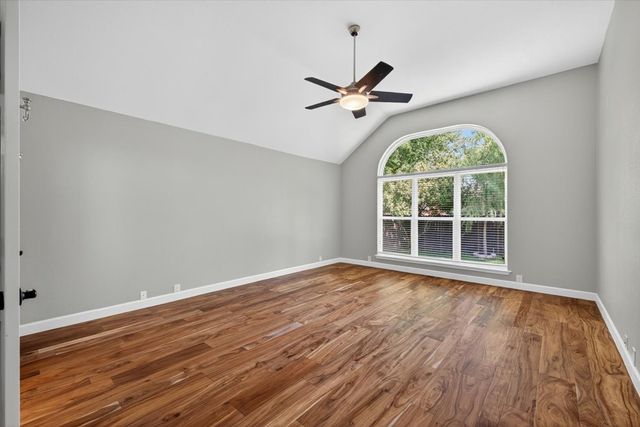 913 Chapel Drive, Denton, TX 76205
