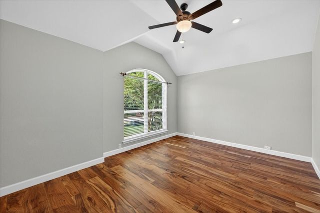 913 Chapel Drive, Denton, TX 76205