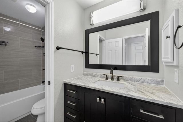 913 Chapel Drive, Denton, TX 76205