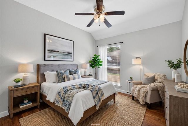 913 Chapel Drive, Denton, TX 76205