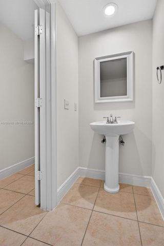 626 SW 1st Drive, Pompano Beach, FL 33060