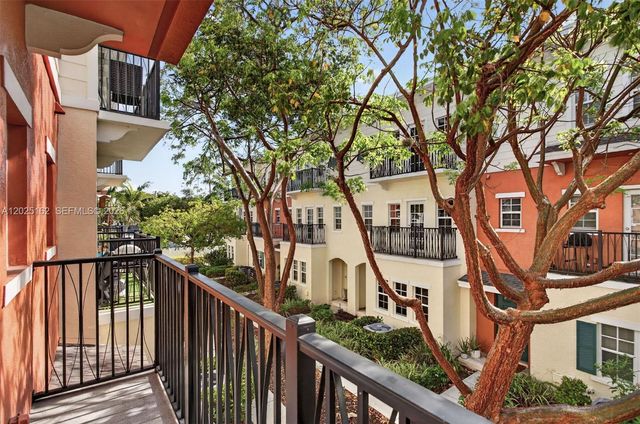 626 SW 1st Drive, Pompano Beach, FL 33060