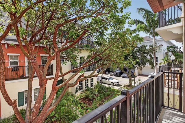 626 SW 1st Drive, Pompano Beach, FL 33060