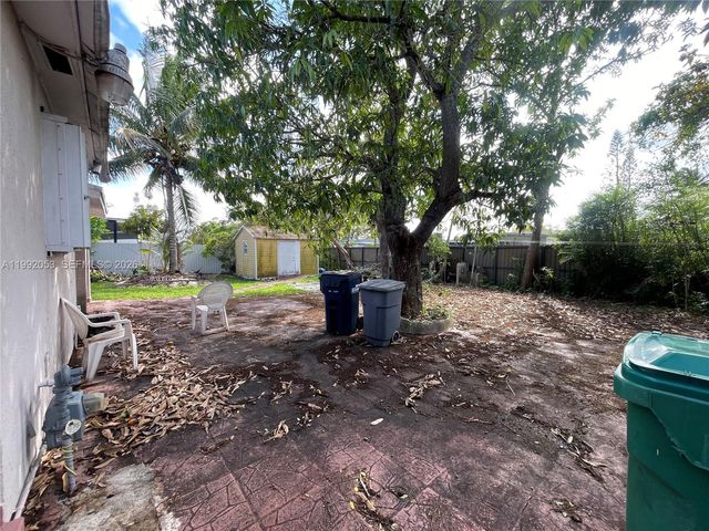 20120 SW 117th Ct, Miami, FL 33177