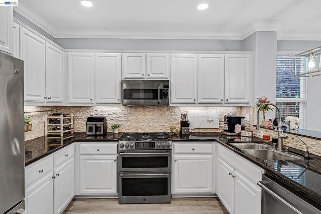 2608 Intrigue Ln, Brentwood, CA 94513