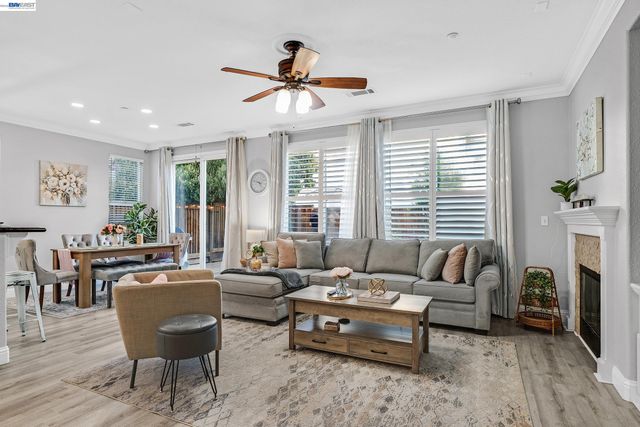 2608 Intrigue Ln, Brentwood, CA 94513