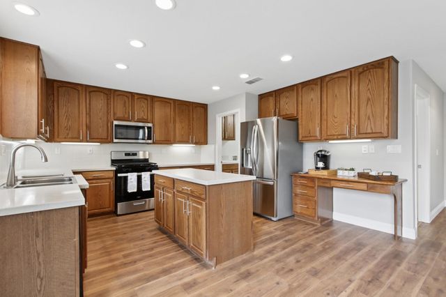 8691 Territorial Way, Elk Grove, CA 95624