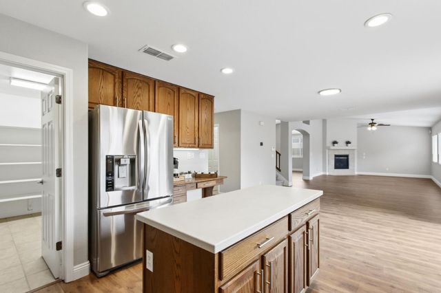 8691 Territorial Way, Elk Grove, CA 95624