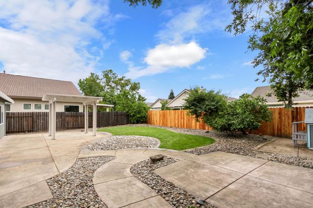 8691 Territorial Way, Elk Grove, CA 95624