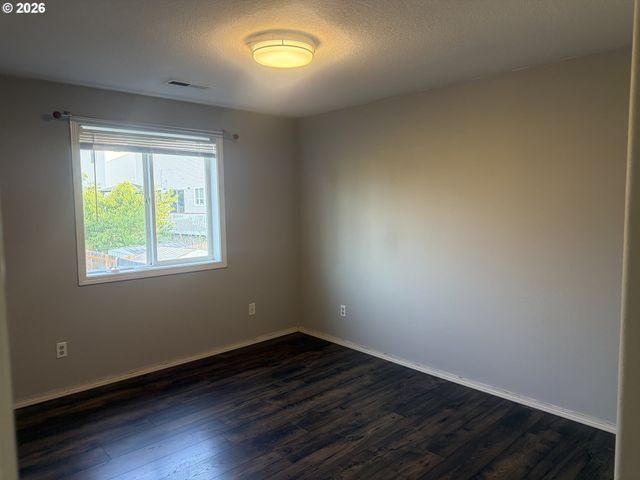 3709 Ne 98TH St, Vancouver, WA 98665