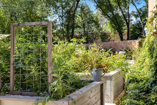 481-491 Arroyo Tenorio, Santa Fe, NM 87505