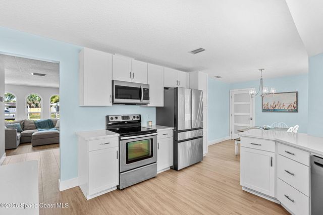 429 Rio Lane, Indialantic, FL 32903