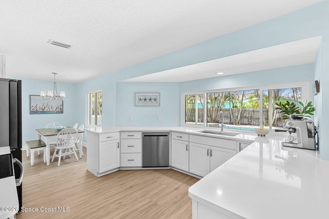 429 Rio Lane, Indialantic, FL 32903