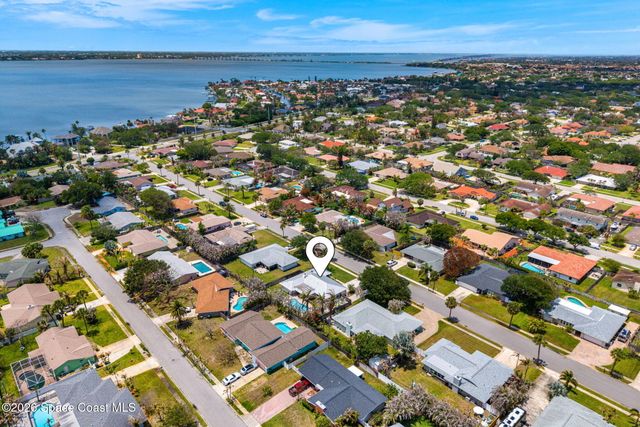 429 Rio Lane, Indialantic, FL 32903