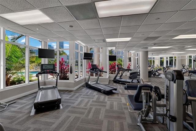 801 Brickell Key Blvd 2502, Miami, FL 33131