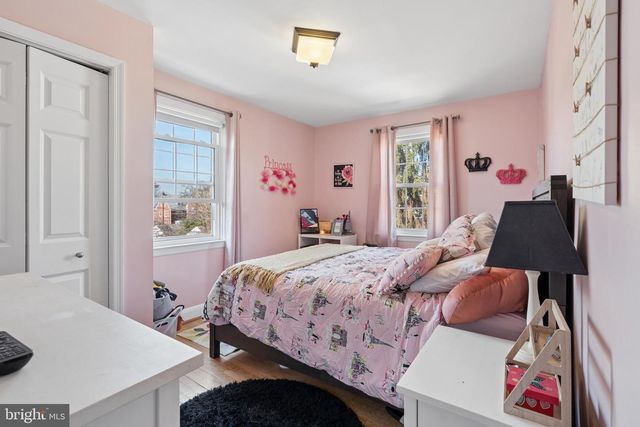 150 HOPKINS RD, Baltimore, MD 21212