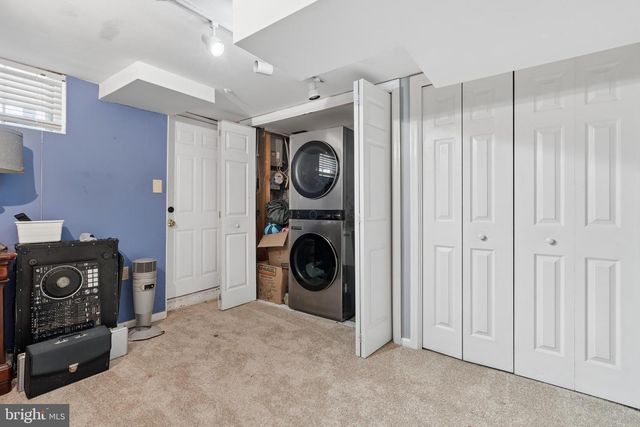 150 HOPKINS RD, Baltimore, MD 21212