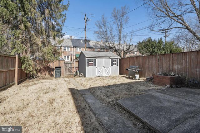 150 HOPKINS RD, Baltimore, MD 21212