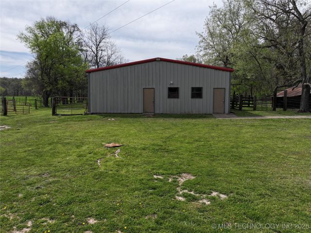 58310 County Road 520, Rose, OK 74364