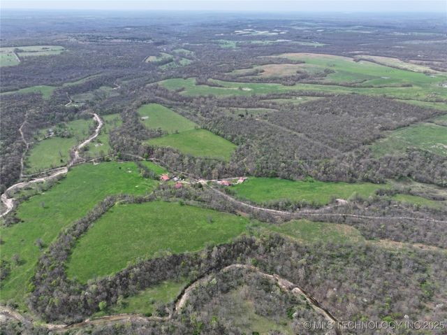 58310 County Road 520, Rose, OK 74364