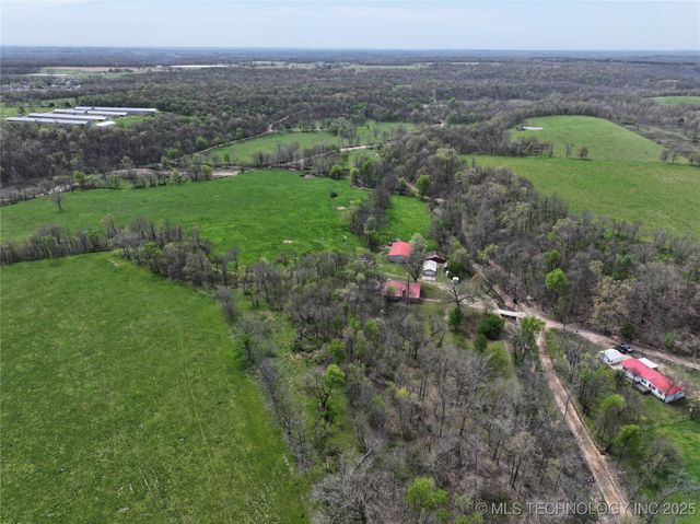 58310 County Road 520, Rose, OK 74364