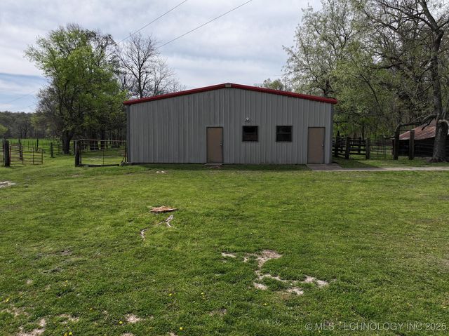 58310 County Road 520, Rose, OK 74364
