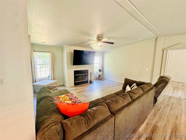 58310 County Road 520, Rose, OK 74364