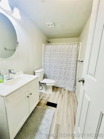 58310 County Road 520, Rose, OK 74364