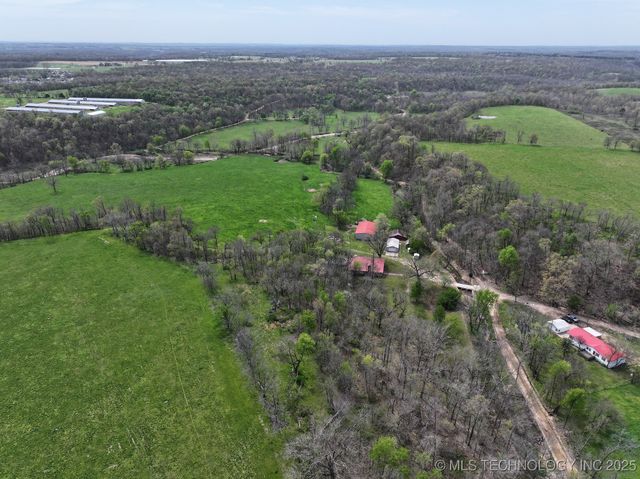 58310 County Road 520, Rose, OK 74364