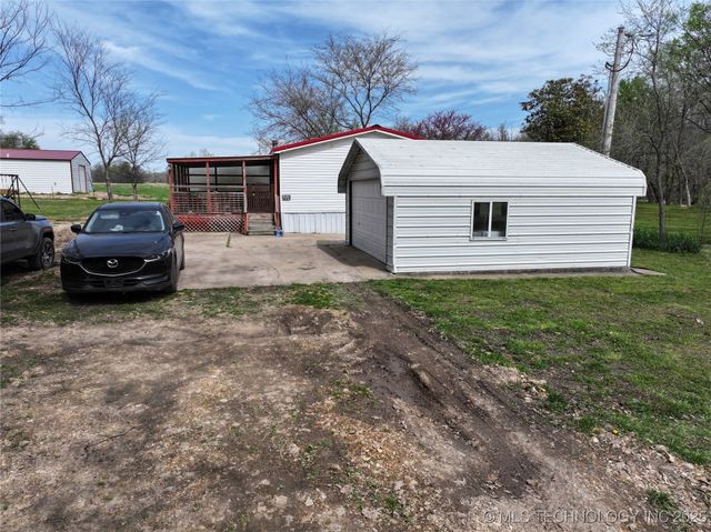 58310 County Road 520, Rose, OK 74364