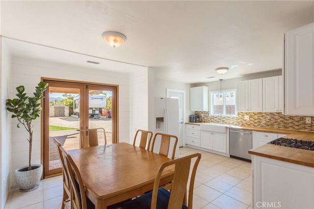 1215 Lagan, Vista, CA 92083