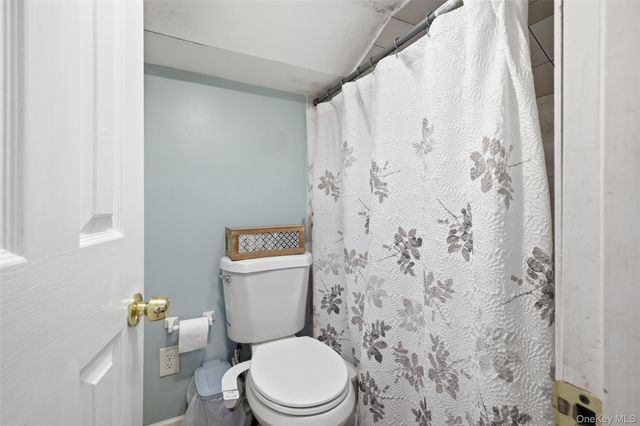 140 E Pine Street, Long Beach, NY 11561