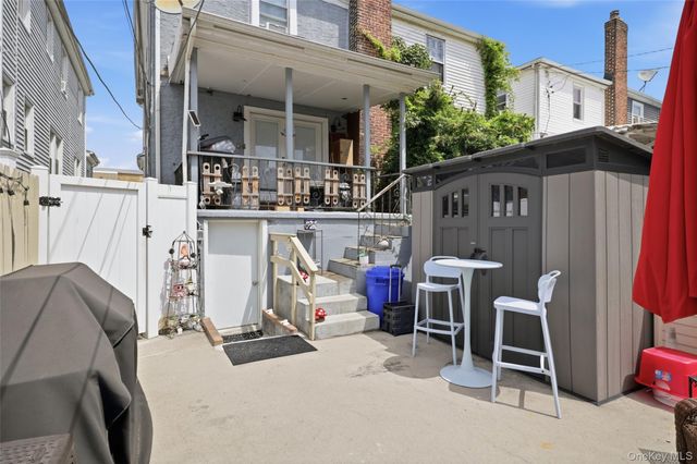 140 E Pine Street, Long Beach, NY 11561