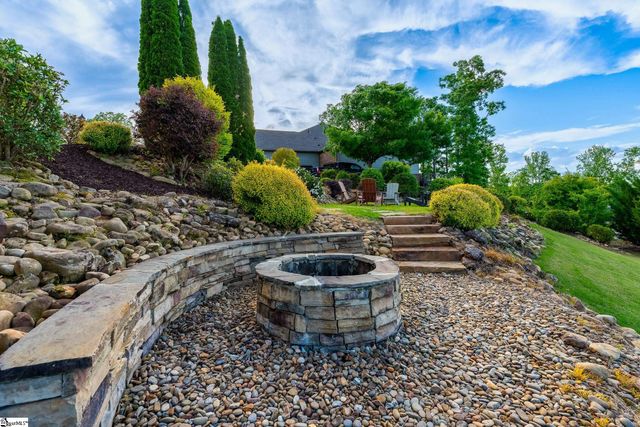 340 Montalcino Way, Simpsonville, SC 29681