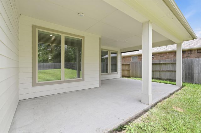 2948 Twin Cove Court, Conroe, TX 77301