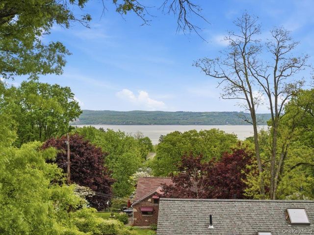 401 Centre Avenue, Nyack, NY 10960