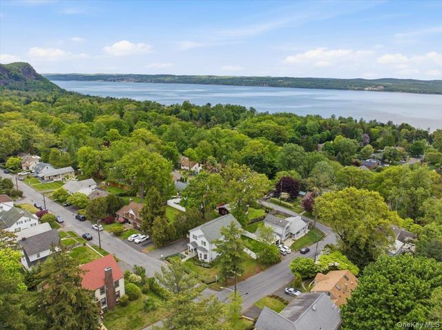 401 Centre Avenue, Nyack, NY 10960