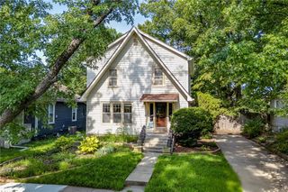 1807 Alabama Street, Lawrence, KS 66044