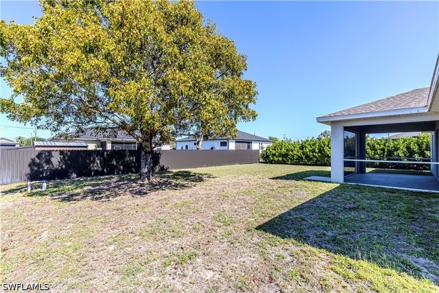 2904 NW 5th PL, Cape Coral, FL 33993