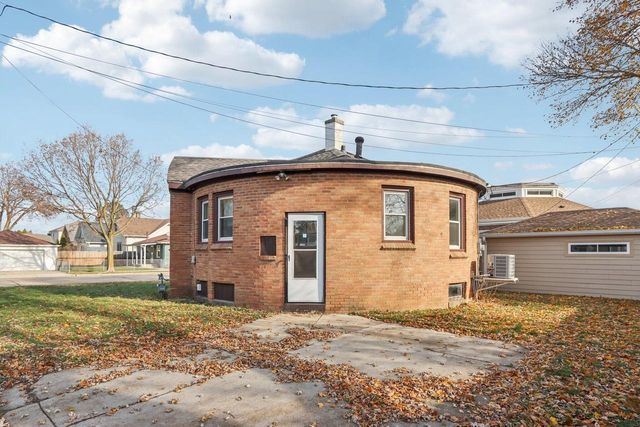 1209 Walton AVENUE, Racine, WI 53402