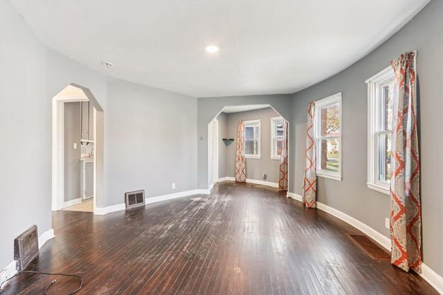 1209 Walton AVENUE, Racine, WI 53402