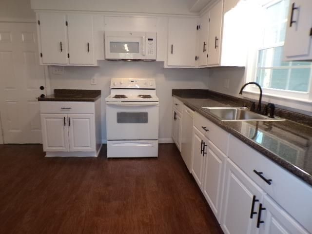 530 Patch Dr, Spartanburg, SC 29302