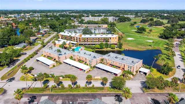 225 COUNTRY CLUB DRIVE B221, Largo, FL 33771