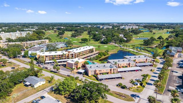 225 COUNTRY CLUB DRIVE B221, Largo, FL 33771