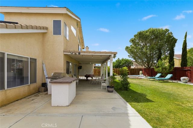 3329 Rollingridge Avenue, Palmdale, CA 93550