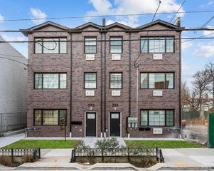 238 Wyona Street 2, Brooklyn, NY 11207