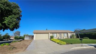 801 Belinda Lane, Redlands, CA 92374