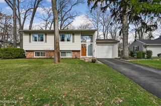 4736 Wickford Dr. W, Sylvania, OH 43560
