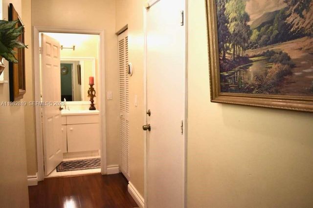 16319 SW 11th Street, Pembroke Pines, FL 33027