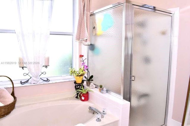 16319 SW 11th Street, Pembroke Pines, FL 33027